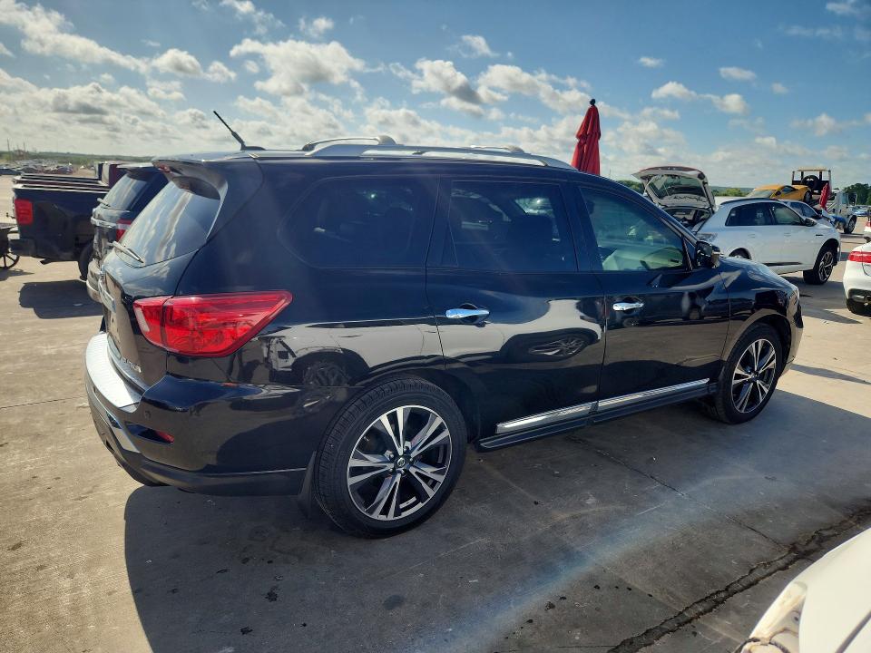 57240386 :رقم المزاد ، 5N1DR2MN2HC623909 vin ، 2017 Nissan Pathfinder مزاد بيع
