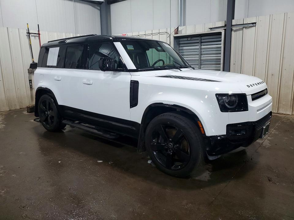 57874916 :رقم المزاد ، SALE27EU9S2411448 vin ، 2025 Land Rover Defender مزاد بيع