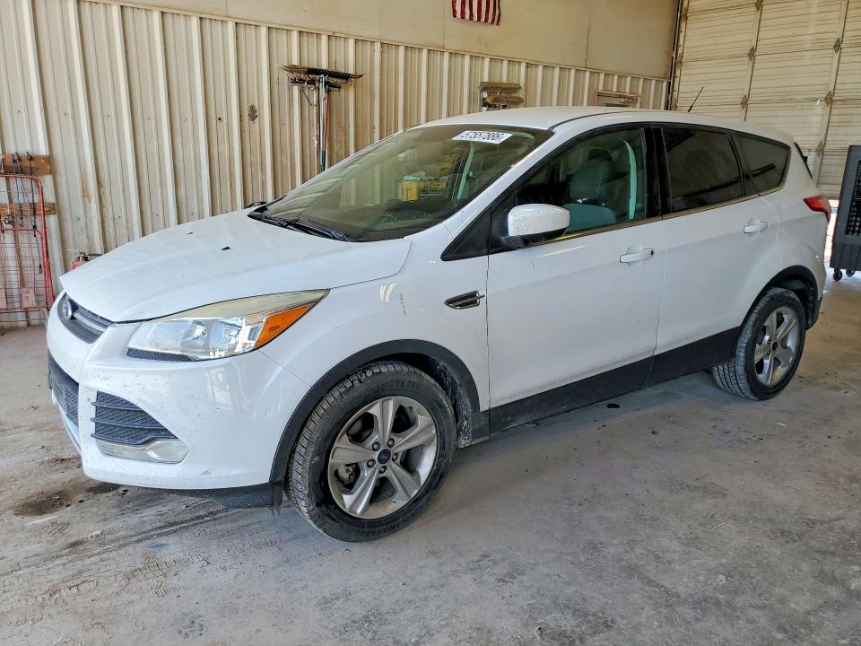 2015 Ford Escape მანქანა იყიდება აუქციონზე, vin: 1FMCU0G78FUC61782, აუქციონის ნომერი: 57557886