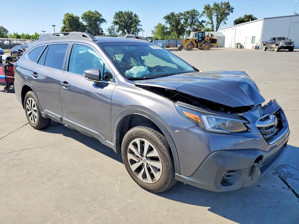 57632736 :رقم المزاد ، 4S4BTAFC6N3228643 vin ، 2022 Subaru Outback مزاد بيع
