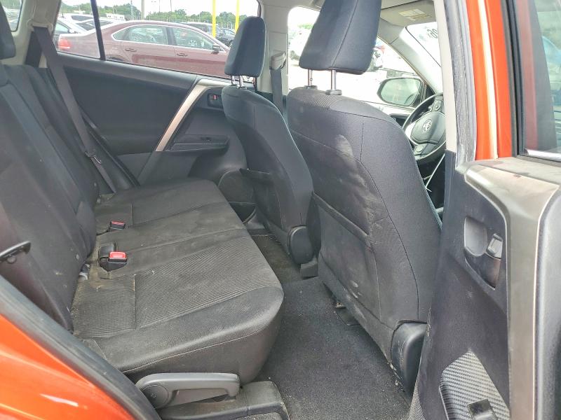 57569126 :رقم المزاد ، JTMBFREVXFD139814 vin ، 2015 Toyota Rav4 مزاد بيع