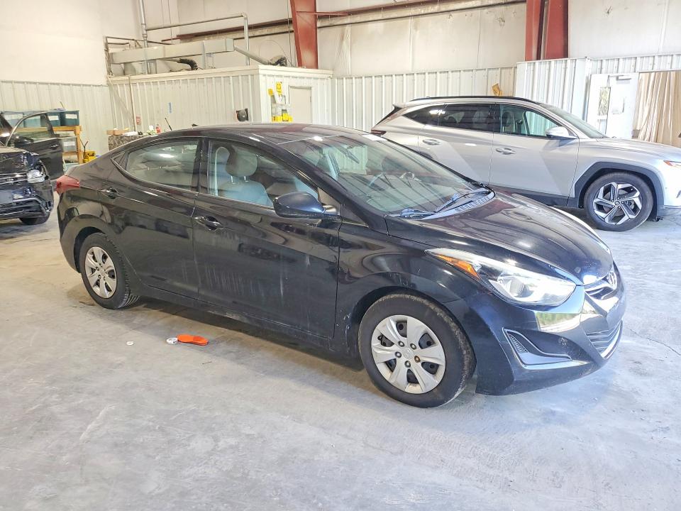 57764836 :رقم المزاد ، 5NPDH4AE7GH766042 vin ، 2016 Hyundai Elantra مزاد بيع