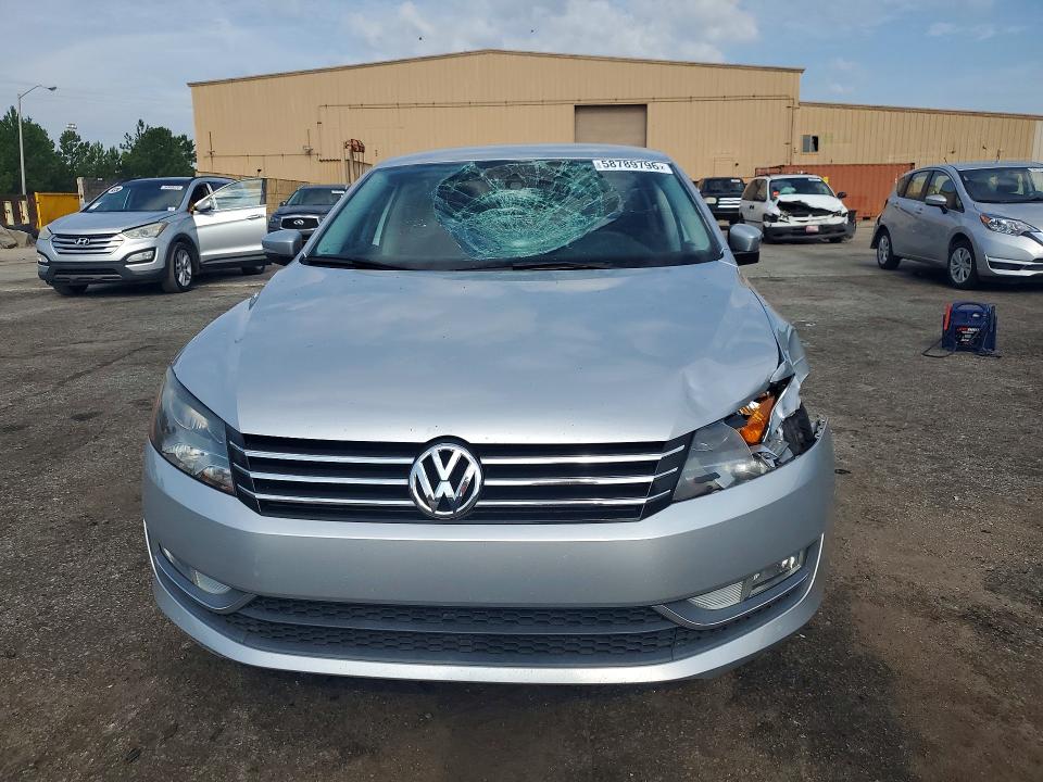 Продаж на аукціоні авто 2015 Volkswagen Passat, vin: 1VWAT7A35FC104792, номер лоту: 58789796
