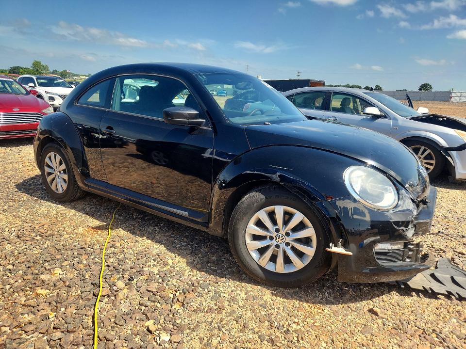Продажа на аукционе авто 2014 Volkswagen Beetle, vin: 3VWFP7AT3EM610015, номер лота: 85965805