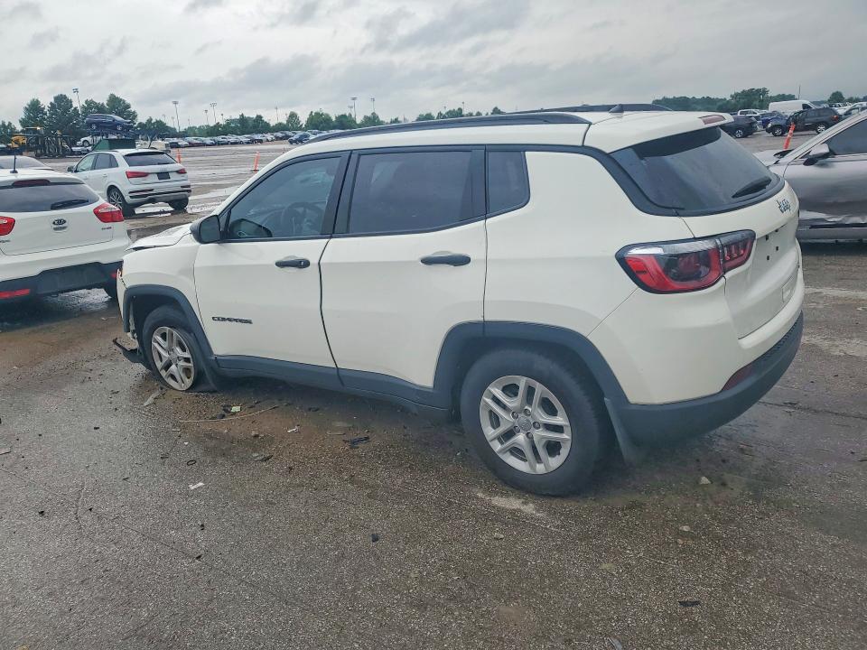 58832256 :رقم المزاد ، 3C4NJCAB3JT208236 vin ، 2018 Jeep Compass مزاد بيع