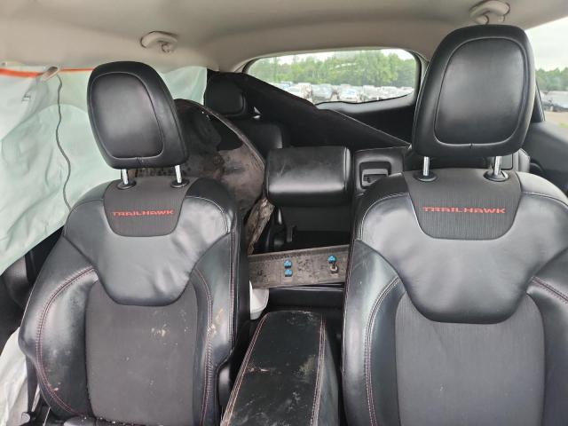 57683356 :رقم المزاد ، 1C4PJMBS6GW261660 vin ، 2016 Jeep Cherokee مزاد بيع