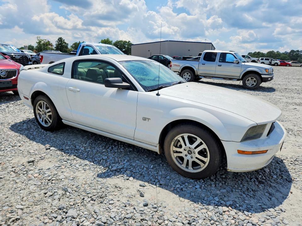 Продаж на аукціоні авто 2005 Ford Mustang, vin: 1ZVFT82H355109871, номер лоту: 56851876