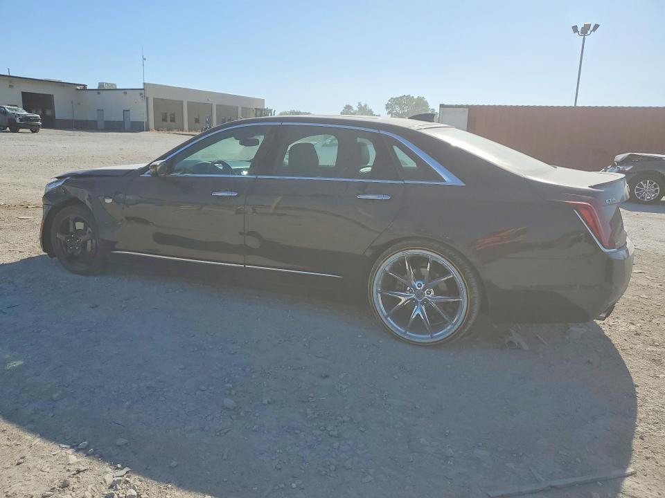 2018 Cadillac Ct6 მანქანა იყიდება აუქციონზე, vin: 1G6KP5R63JU151467, აუქციონის ნომერი: 55431516