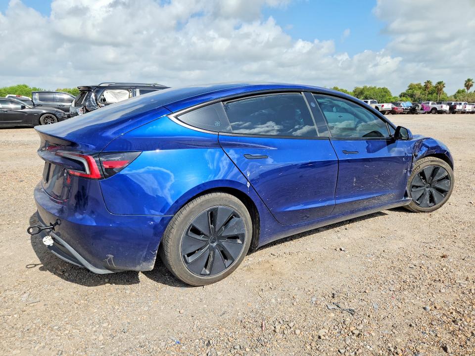2025 Tesla Model 3 მანქანა იყიდება აუქციონზე, vin: 5YJ3E1EA2SF953514, აუქციონის ნომერი: 85611185