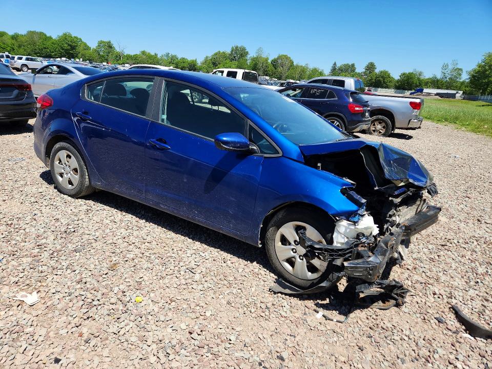 55375126 :رقم المزاد ، 3KPFK4A73JE245844 vin ، 2018 Kia Forte مزاد بيع
