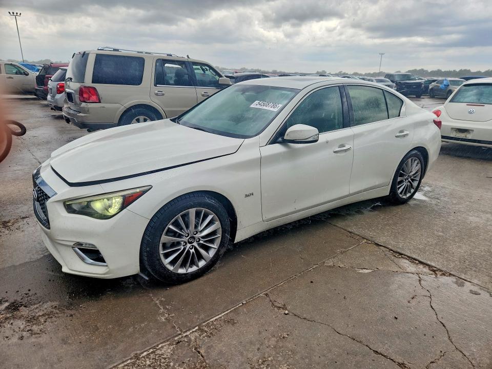 Продажа на аукционе авто 2018 Infiniti Q50, vin: JN1EV7APXJM363057, номер лота: 54508786