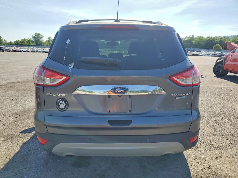 2014 Ford Escape მანქანა იყიდება აუქციონზე, vin: 1FMCU9JX9EUB52677, აუქციონის ნომერი: 58221946