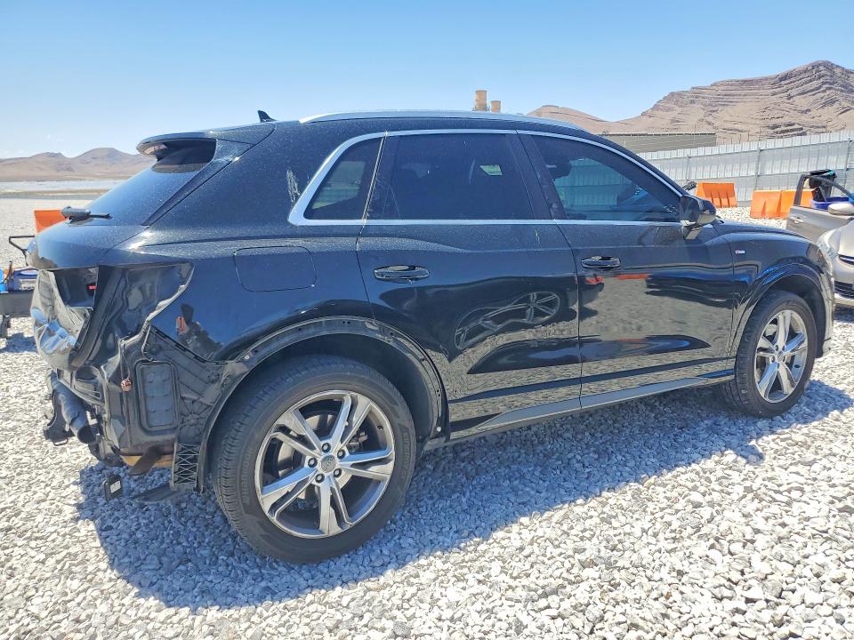 58622396 :رقم المزاد ، WA1DECF33L1028051 vin ، 2020 Audi Q3 مزاد بيع