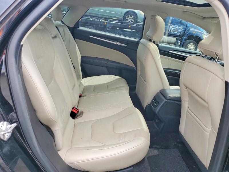 58022226 :رقم المزاد ، 3FA6P0D91JR212203 vin ، 2018 Ford Fusion مزاد بيع