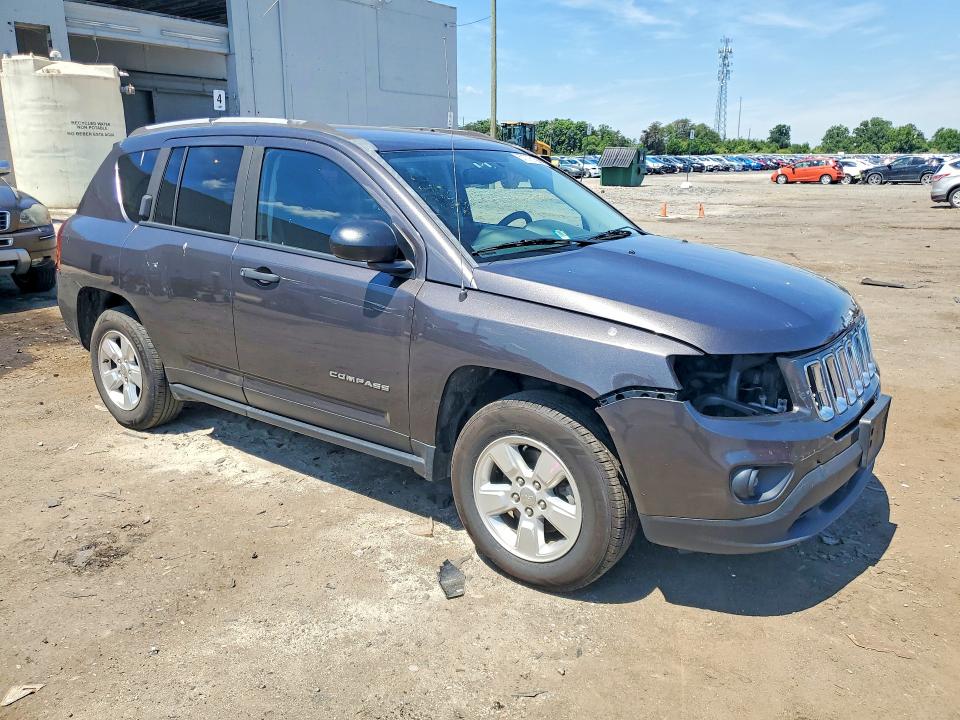 57076136 :رقم المزاد ، 1C4NJCBAXGD576417 vin ، 2016 Jeep Compass مزاد بيع
