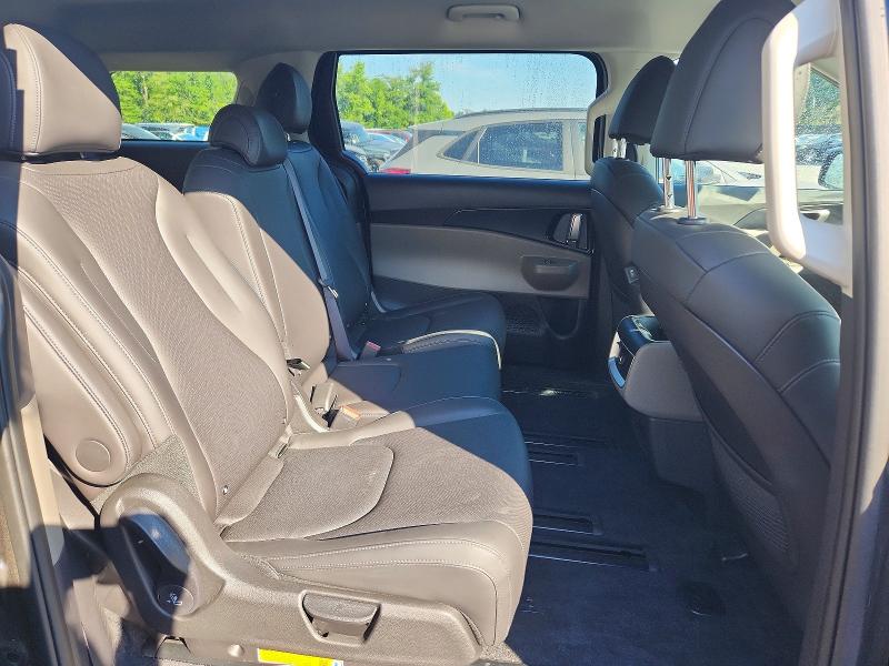2026 Kia Carnival მანქანა იყიდება აუქციონზე, vin: KNDNB5K37T6625419, აუქციონის ნომერი: 56518026