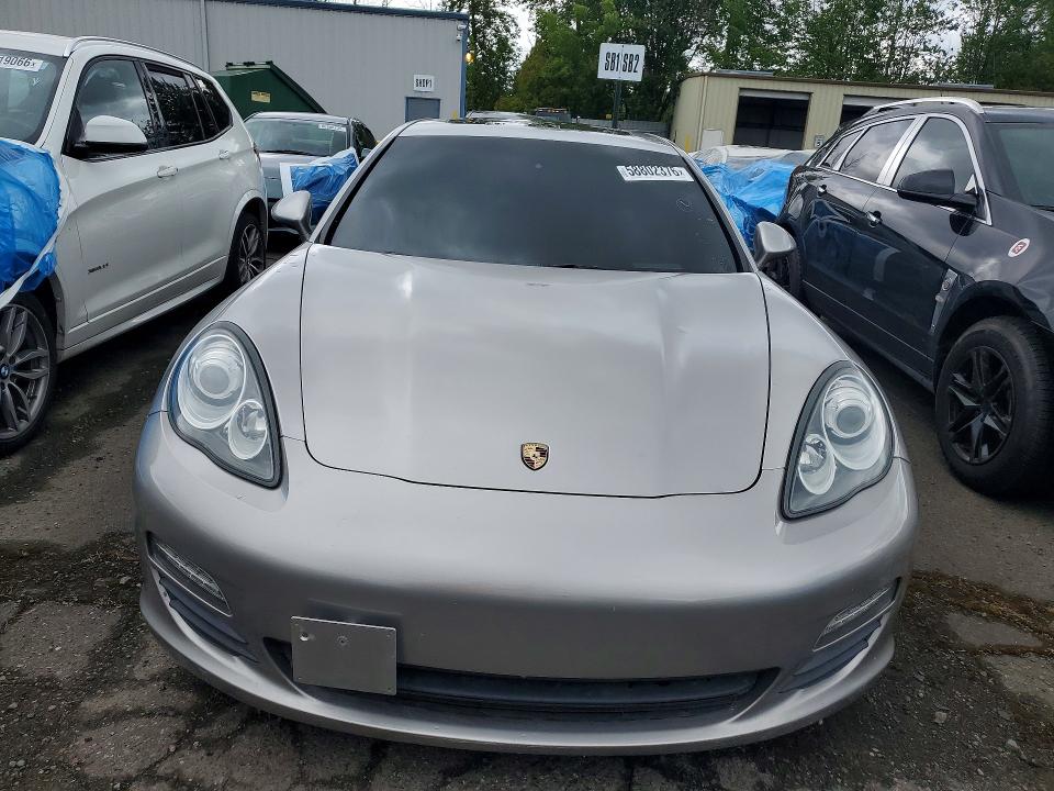 58802376 :رقم المزاد ، WP0AA2A75BL011151 vin ، 2011 Porsche Panamera مزاد بيع