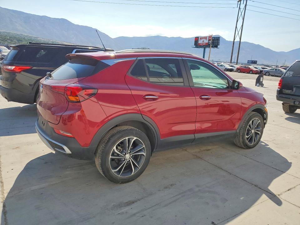 57682776 :رقم المزاد ، KL4MMESL4MB144004 vin ، 2021 Buick Encore Gx مزاد بيع