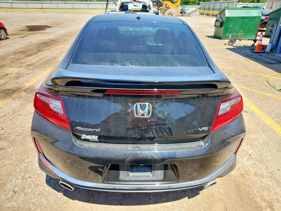 Продажа на аукционе авто 2017 Honda Accord, vin: 1HGCT2B98HA005515, номер лота: 55568796