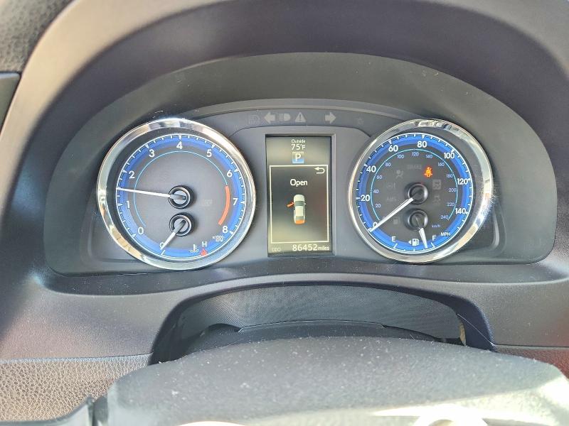 Aukcja sprzedaży 2018 Toyota Corolla, vin: 5YFBURHEXJP760669, numer aukcji: 56156896