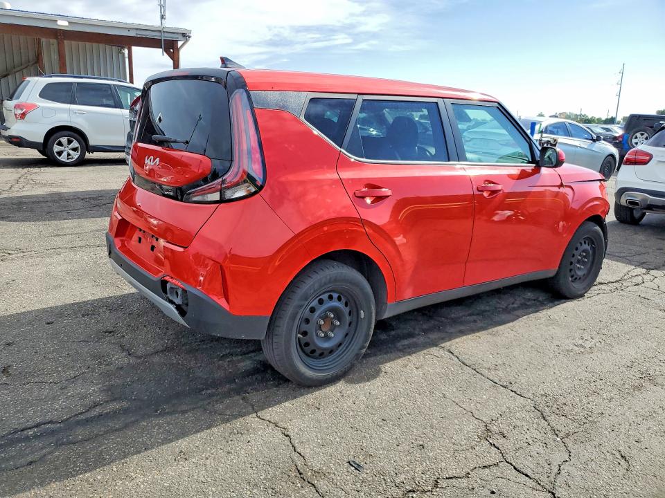 2023 Kia Soul მანქანა იყიდება აუქციონზე, vin: KNDJ23AU0P7205076, აუქციონის ნომერი: 56074656