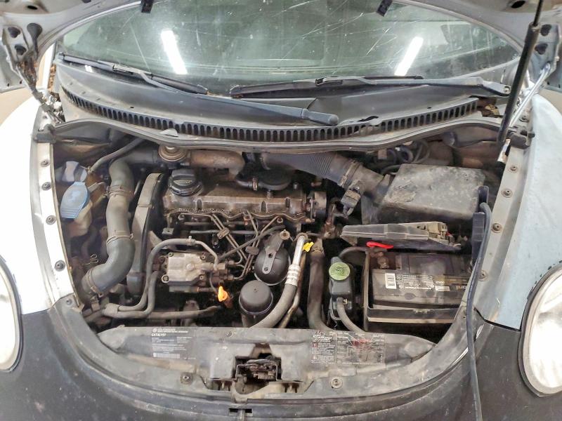 55050236 :رقم المزاد ، 3VWCP21CX2M439989 vin ، 2002 Volkswagen New Beetle مزاد بيع