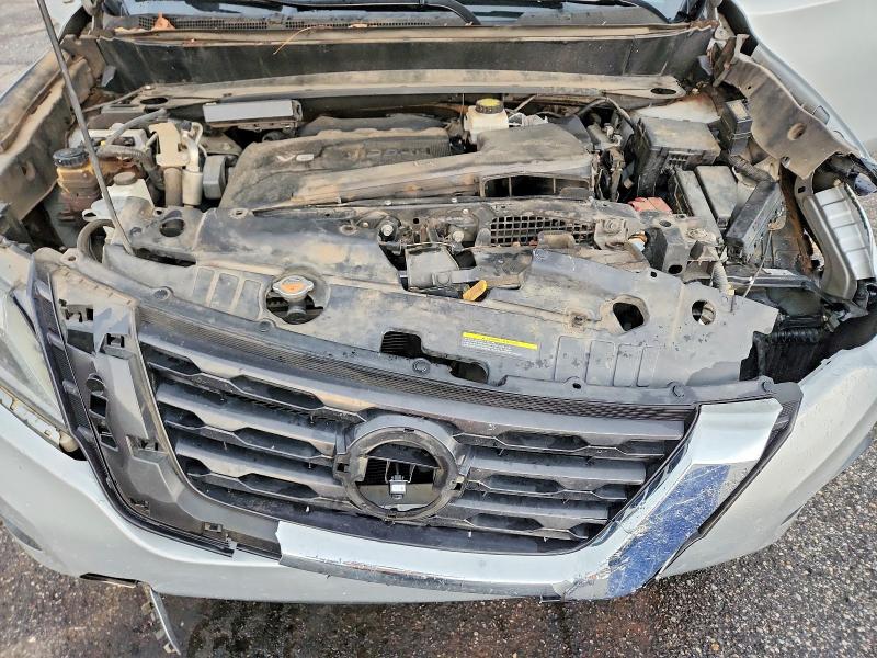58003576 :رقم المزاد ، 5N1DR2MN4JC641673 vin ، 2018 Nissan Pathfinder مزاد بيع