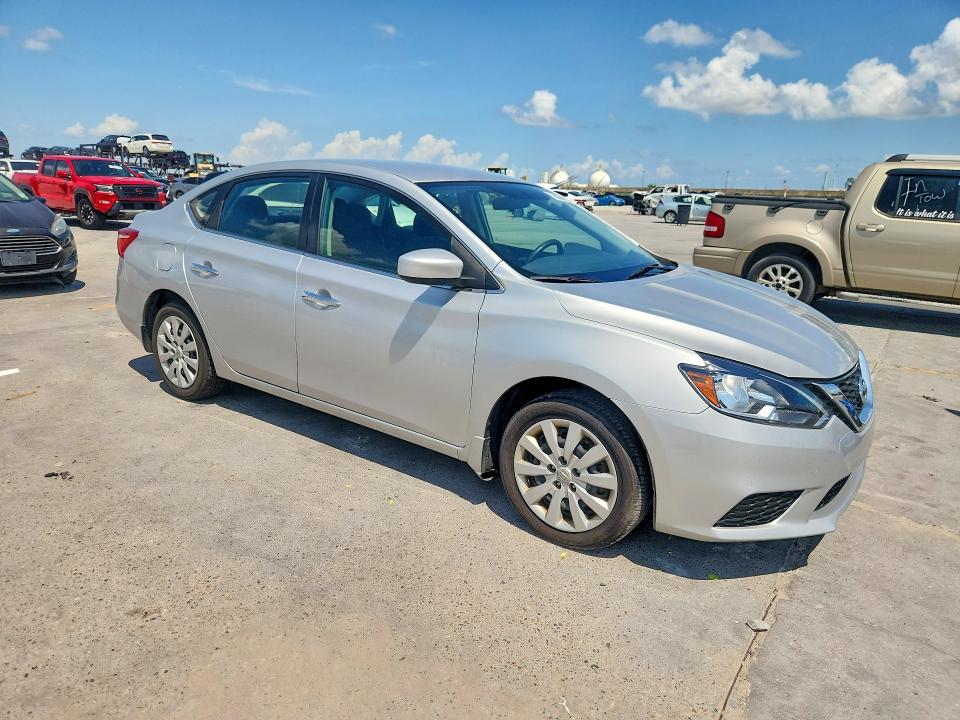 2018 Nissan Sentra მანქანა იყიდება აუქციონზე, vin: 3N1AB7AP3JY337243, აუქციონის ნომერი: 58880136