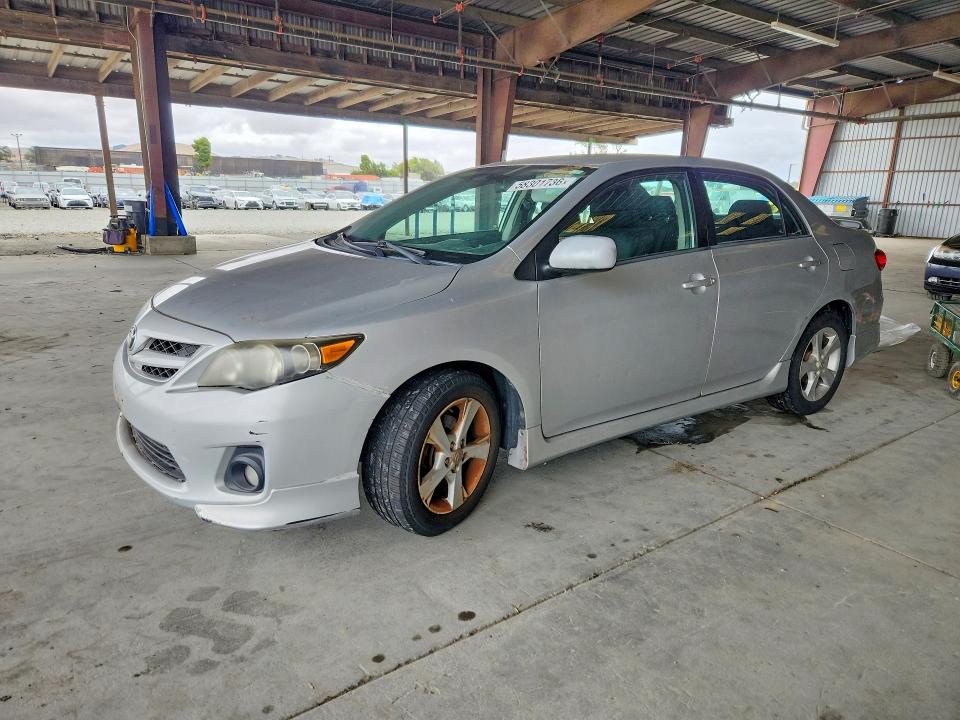 Продаж на аукціоні авто 2013 Toyota Corolla, vin: 5YFBU4EE9DP112056, номер лоту: 58301736