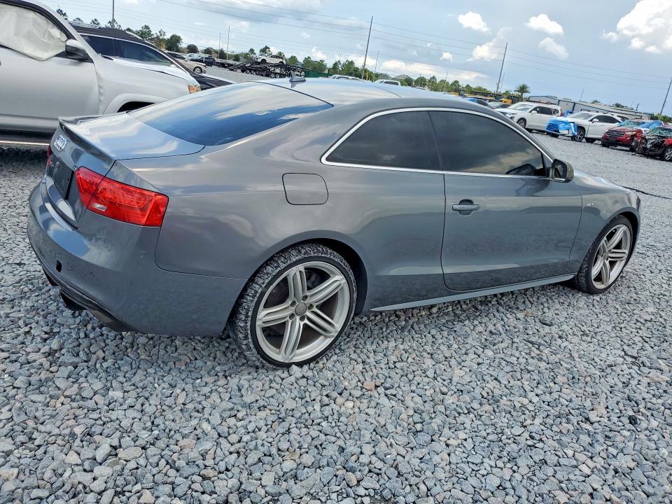 2013 Audi S5 მანქანა იყიდება აუქციონზე, vin: WAUCGAFR6DA002272, აუქციონის ნომერი: 56482986