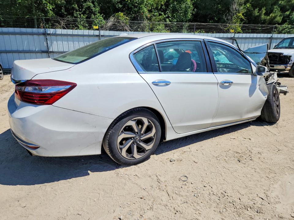 Продажа на аукционе авто 2017 Honda Accord, vin: 1HGCR2F7XHA226301, номер лота: 56020356