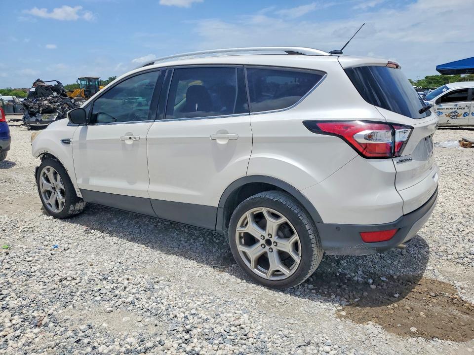 2017 Ford Escape მანქანა იყიდება აუქციონზე, vin: 1FMCU0J98HUD91140, აუქციონის ნომერი: 53738846