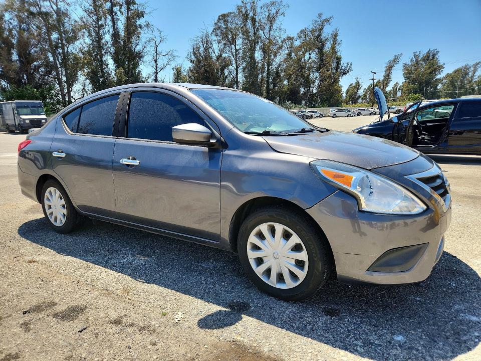58730636 :رقم المزاد ، 3N1CN7AP6GL875716 vin ، 2016 Nissan Versa مزاد بيع