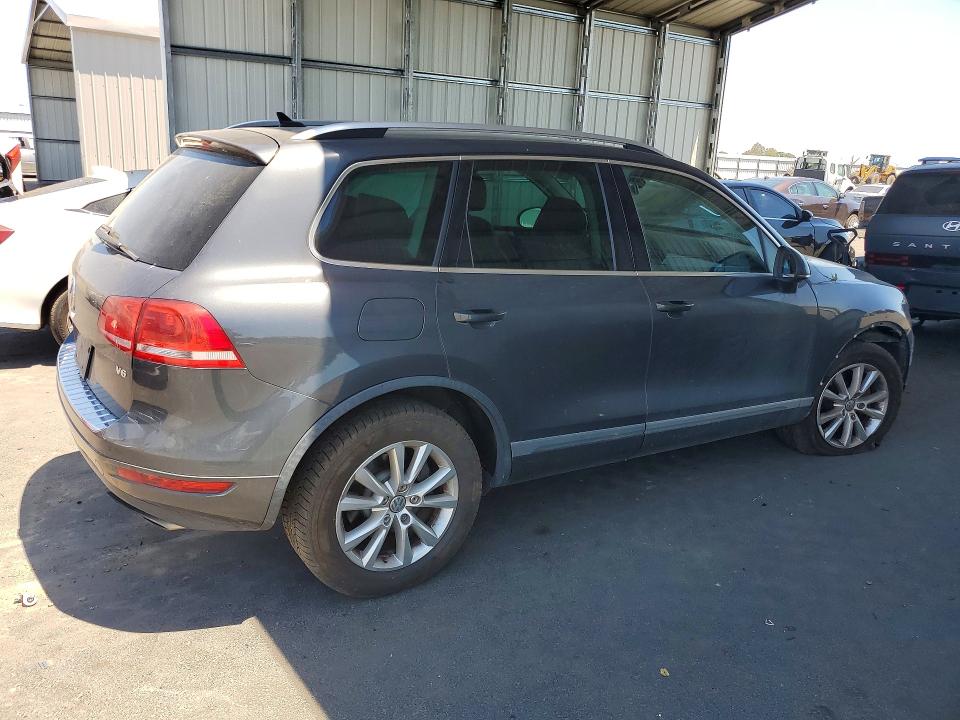 Aukcja sprzedaży 2013 Volkswagen Touareg, vin: WVGEF9BP4DD008275, numer aukcji: 56746476