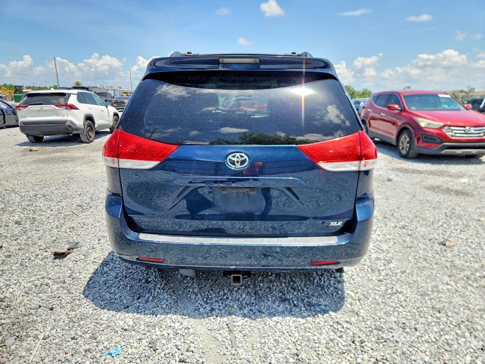 Продажа на аукционе авто 2011 Toyota Sienna, vin: 5TDYK3DC9BS085181, номер лота: 58199476