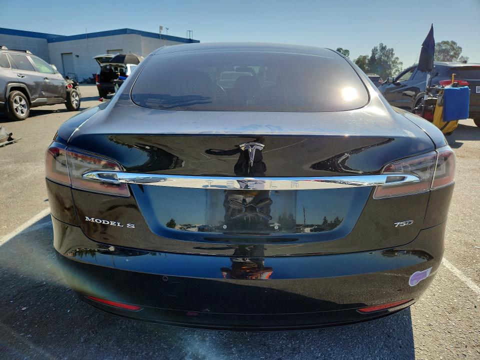2018 Tesla Model S მანქანა იყიდება აუქციონზე, vin: 5YJSA1E28JF281554, აუქციონის ნომერი: 57498306