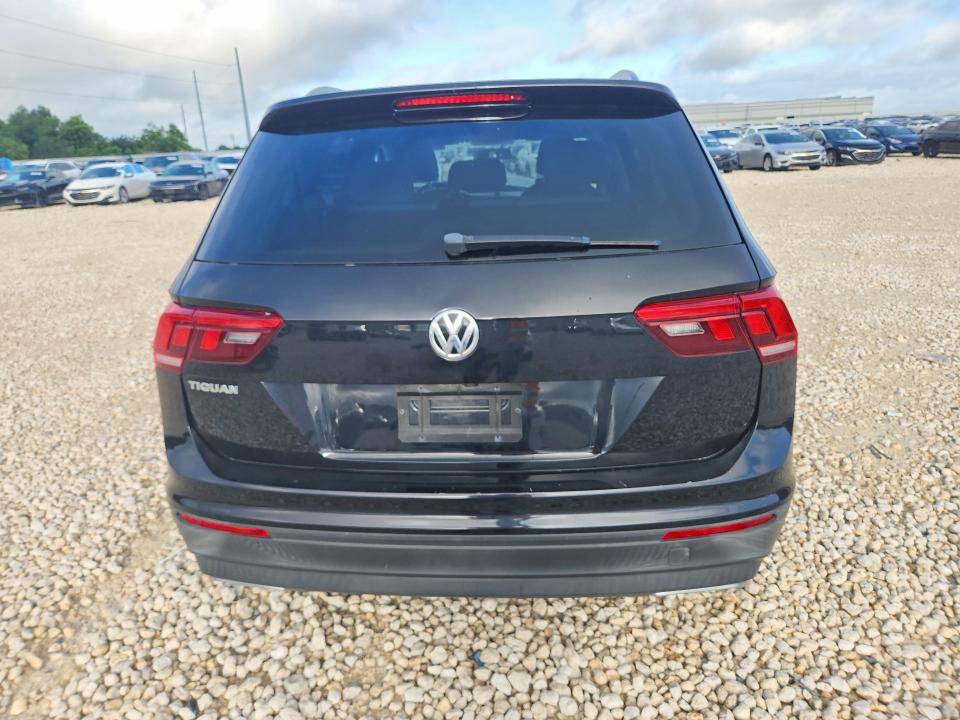 2019 Volkswagen Tiguan მანქანა იყიდება აუქციონზე, vin: 3VV1B7AX4KM173685, აუქციონის ნომერი: 57776106