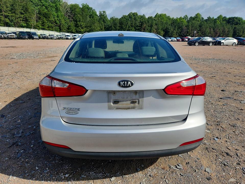 2016 Kia Forte მანქანა იყიდება აუქციონზე, vin: KNAFK4A6XG5615342, აუქციონის ნომერი: 58661636
