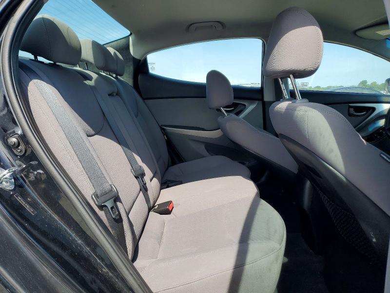 2015 Hyundai Elantra მანქანა იყიდება აუქციონზე, vin: 5NPDH4AE3FH651372, აუქციონის ნომერი: 53065696