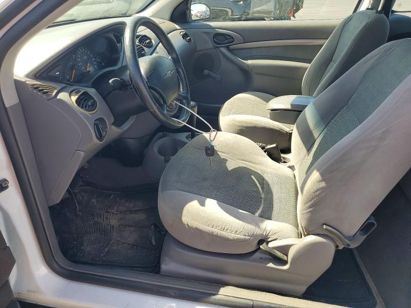 58945296 :رقم المزاد ، 3FAFP31331R117742 vin ، 2001 Ford Focus مزاد بيع