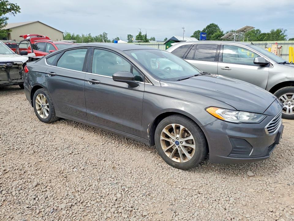 2020 Ford Fusion მანქანა იყიდება აუქციონზე, vin: 3FA6P0HD2LR101712, აუქციონის ნომერი: 58972236