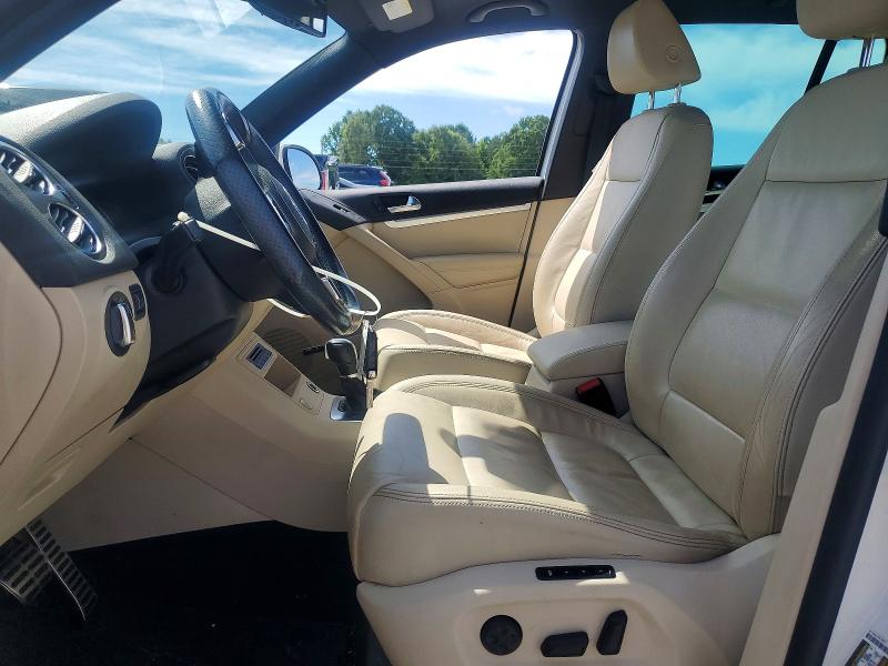Продажа на аукционе авто 2014 Volkswagen Tiguan, vin: WVGAV3AXXEW028827, номер лота: 56842346