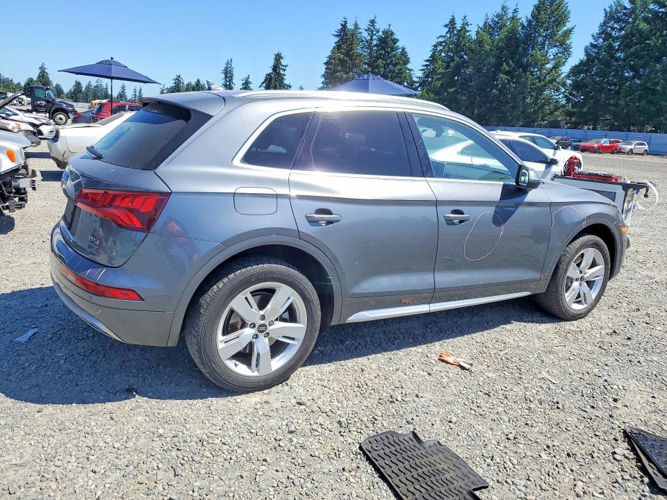 2018 Audi Q5 მანქანა იყიდება აუქციონზე, vin: WA1CNAFY4J2029759, აუქციონის ნომერი: 57447276