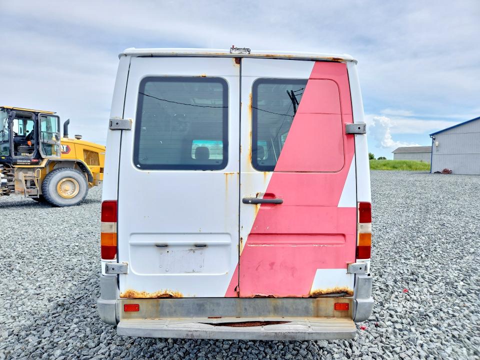 52356136 :رقم المزاد ، WD0PD644955785705 vin ، 2005 Dodge Sprinter مزاد بيع