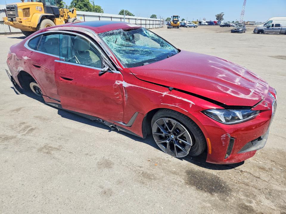 56729826 :رقم المزاد ، WBY23HD09SFU78084 vin ، 2025 Bmw I4 مزاد بيع