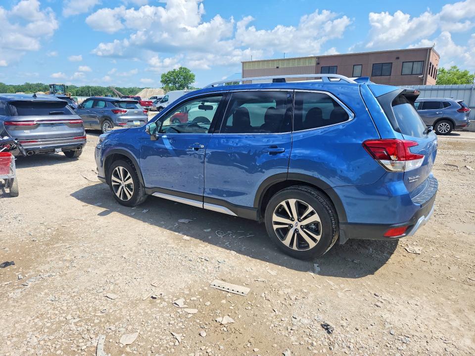 2022 Subaru Forester მანქანა იყიდება აუქციონზე, vin: JF2SKARC2NH483443, აუქციონის ნომერი: 55364906
