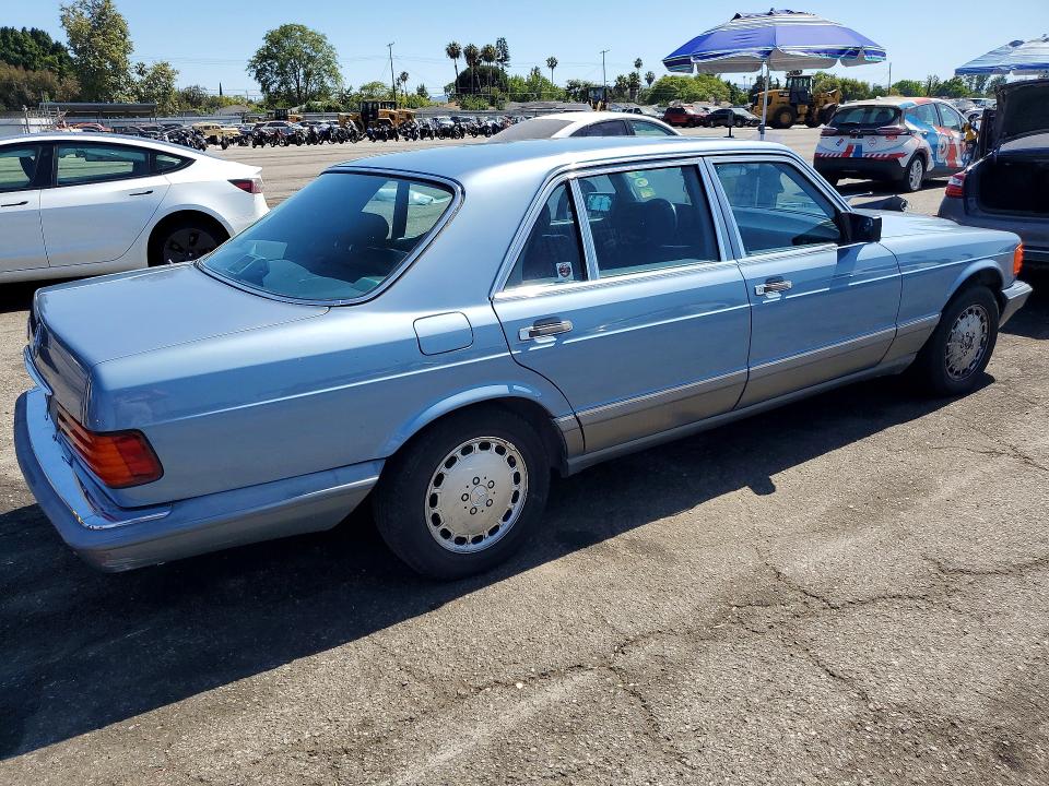 1988 Mercedes-benz 560 მანქანა იყიდება აუქციონზე, vin: WDBCA39D4JA394579, აუქციონის ნომერი: 57912426