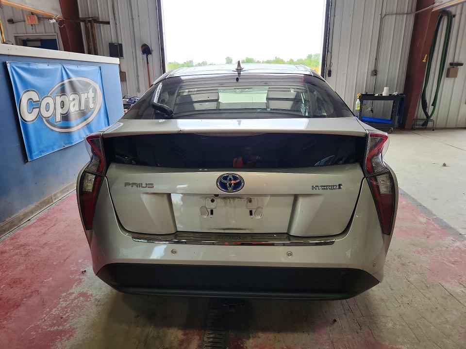 2018 Toyota Prius მანქანა იყიდება აუქციონზე, vin: JTDKBRFU7J3600984, აუქციონის ნომერი: 58542996