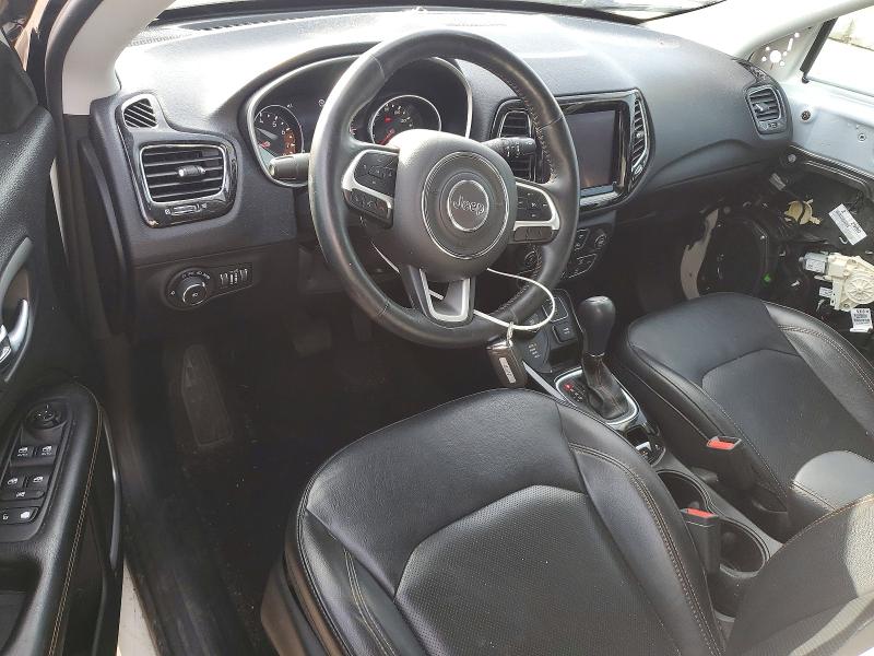 55420076 :رقم المزاد ، 3C4NJDCBXJT245206 vin ، 2018 Jeep Compass مزاد بيع