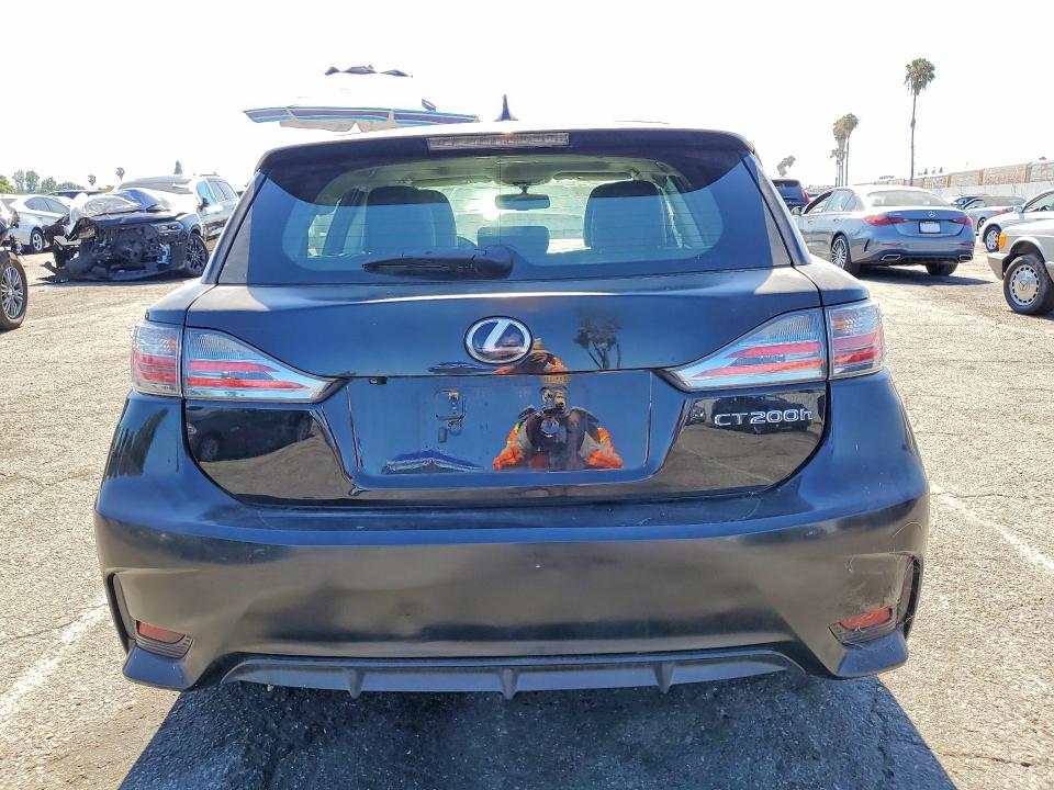 57569426 :رقم المزاد ، JTHKD5BH5F2227838 vin ، 2015 Lexus Ct مزاد بيع